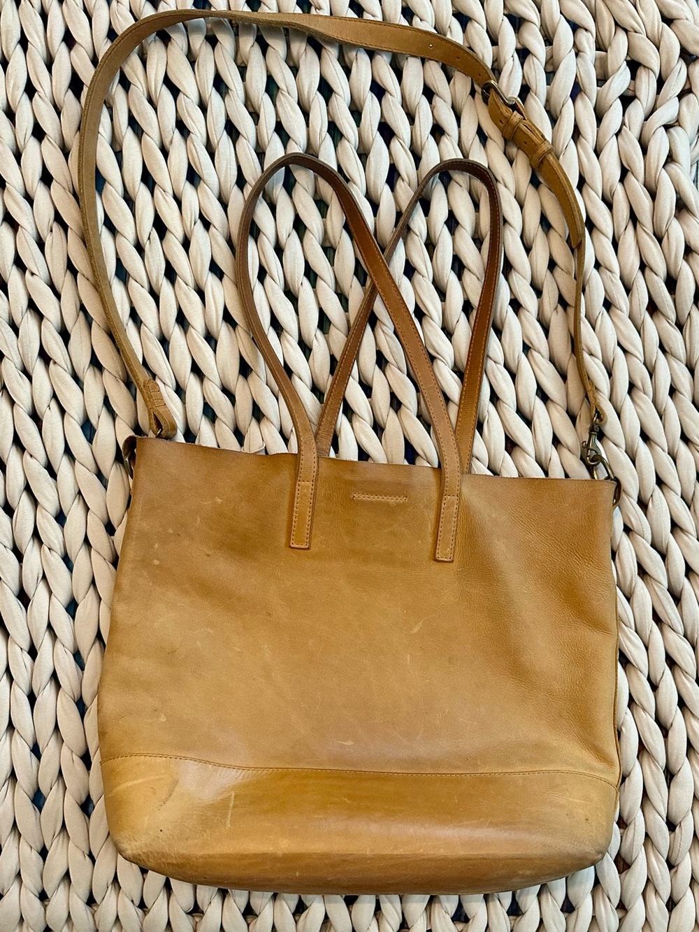 ABLE Classic Leather Tote Bag in Light Cognac Brown